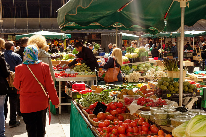 Bauernmarkt_didier-provost-on-unsplash